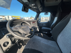 2021 Freightliner Cascadia 126