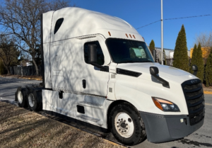 2021 Freightliner Cascadia 126