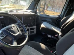 2021 Freightliner Cascadia 126