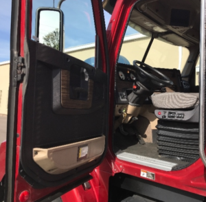 2022 Freightliner 122SD