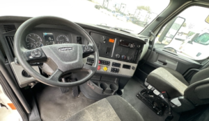 2021 Freightliner Cascadia 126