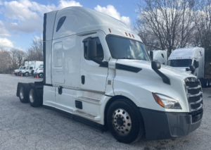 2021 Freightliner Cascadia 126
