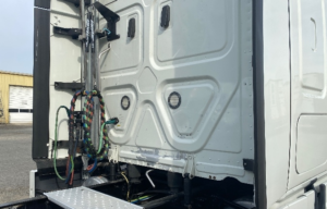 2021 Freightliner Cascadia 126