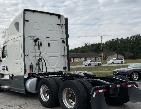 2021 Freightliner Cascadia 126
