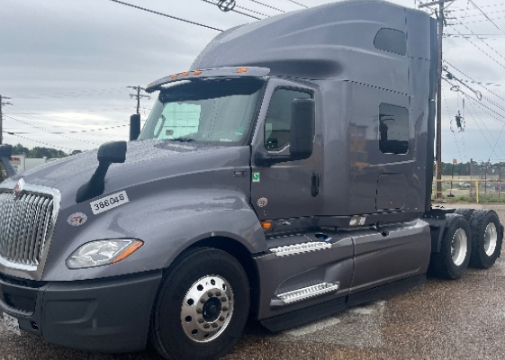 2021 International LT625